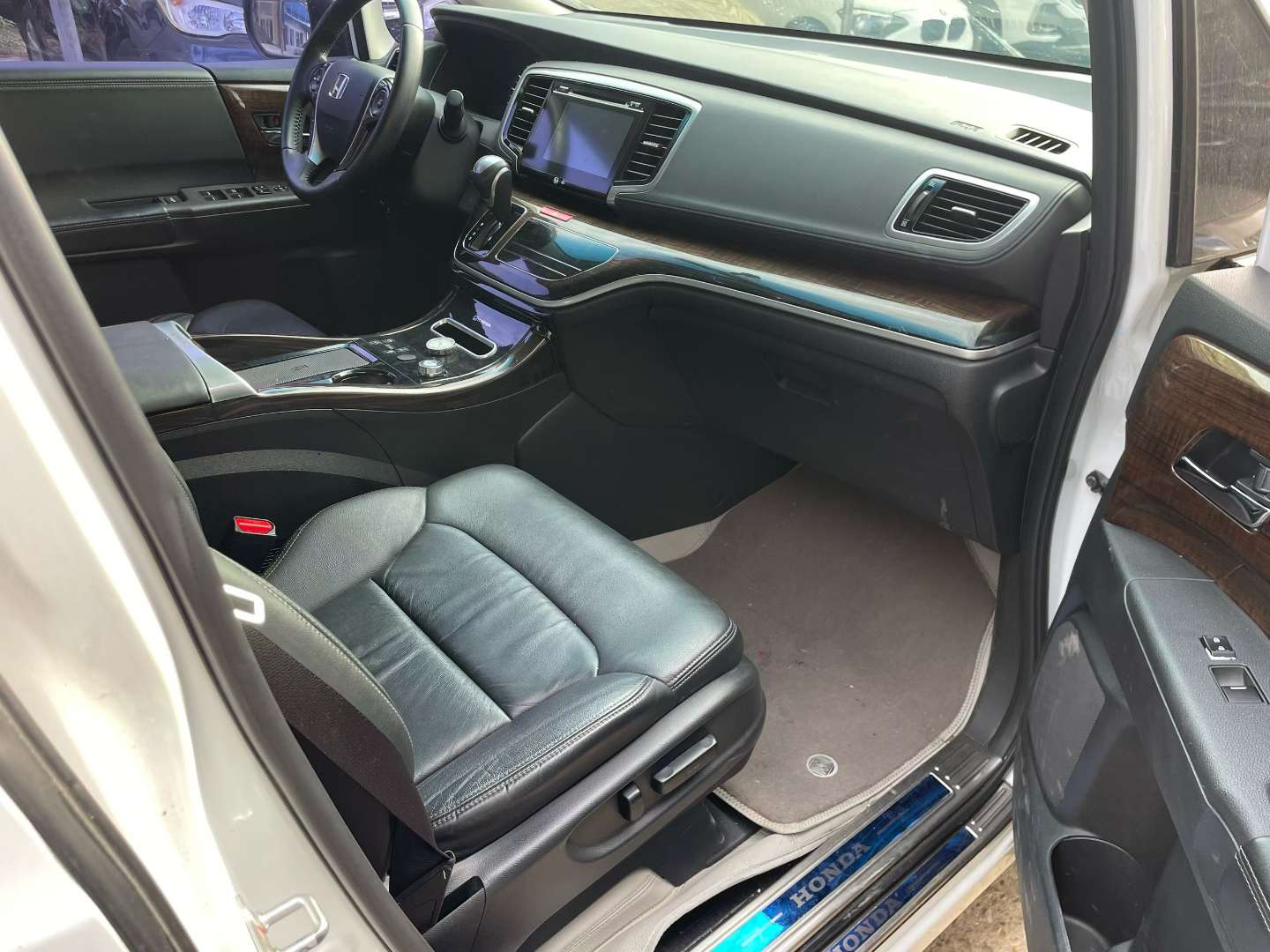 Honda Odyssey 2.4 Smart Comfort Edition 5