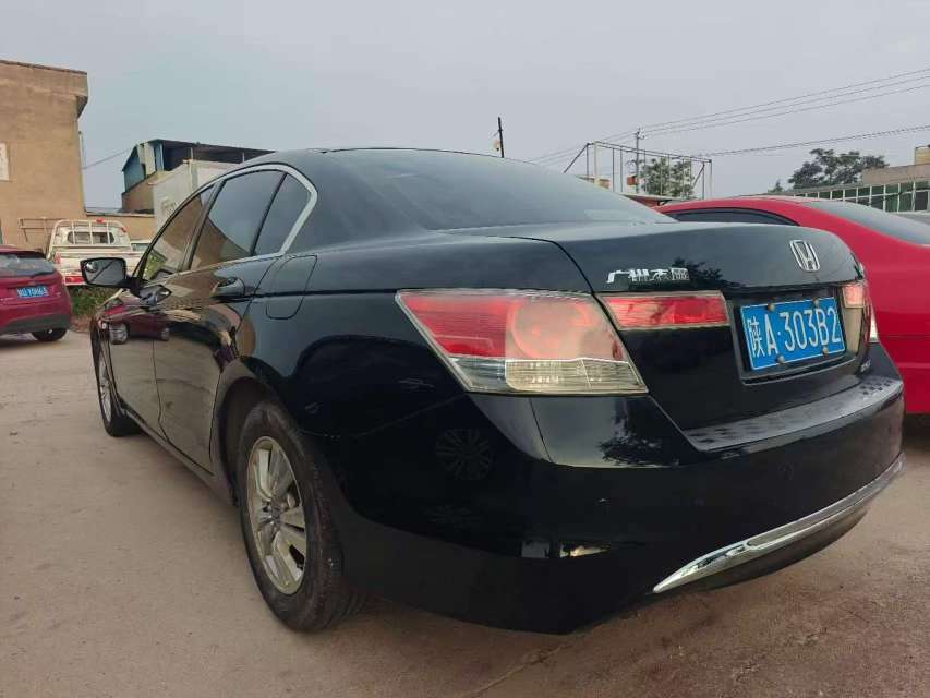 Honda Accord 2009 2.0L 8