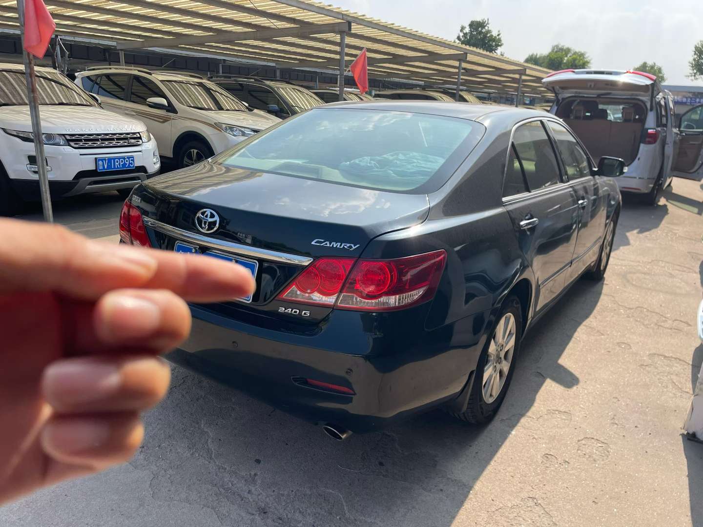 Toyota Camry 2.4G High Trim 6