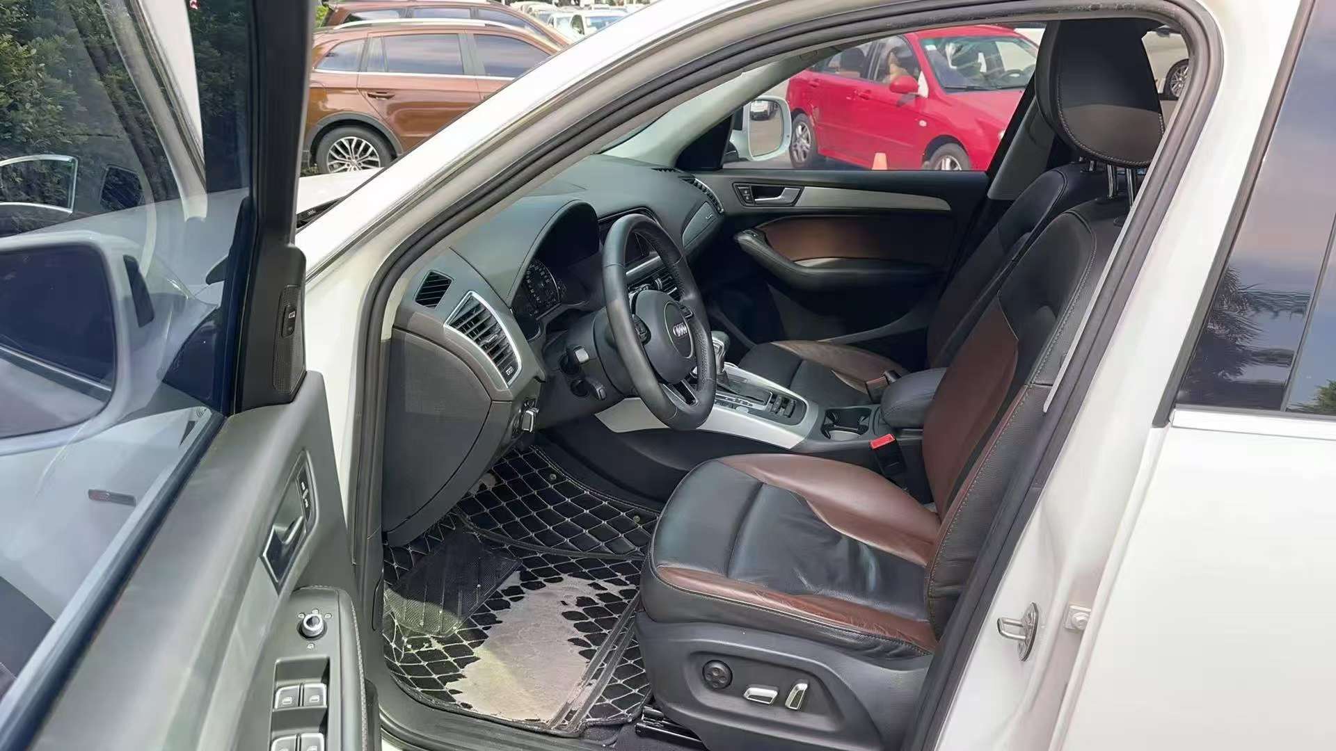 Audi Q5 Special Edition 40 TFSI Technology 2