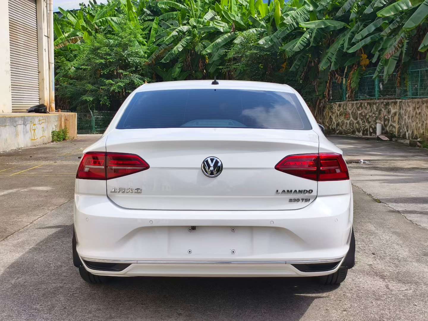 Volkswagen Lamando 2019 230TSI DSG Style Edition 9