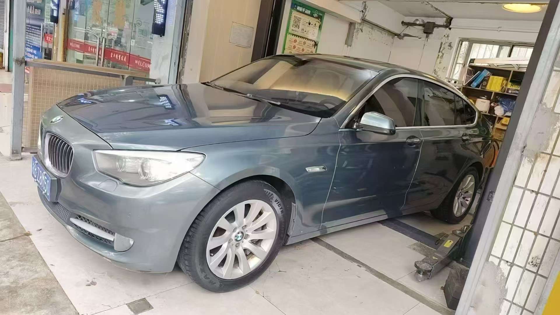 BMW GT GT535i Luxury