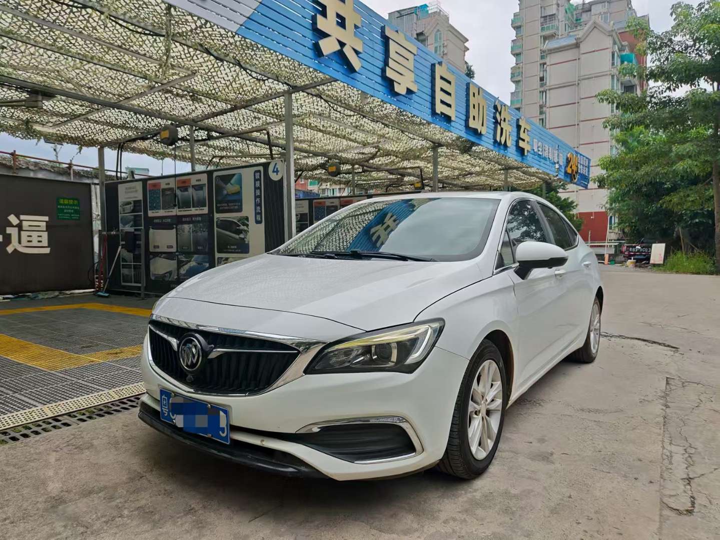 Buick Verano Verano Sedan 20T Dual-clutch Leading Edition 2