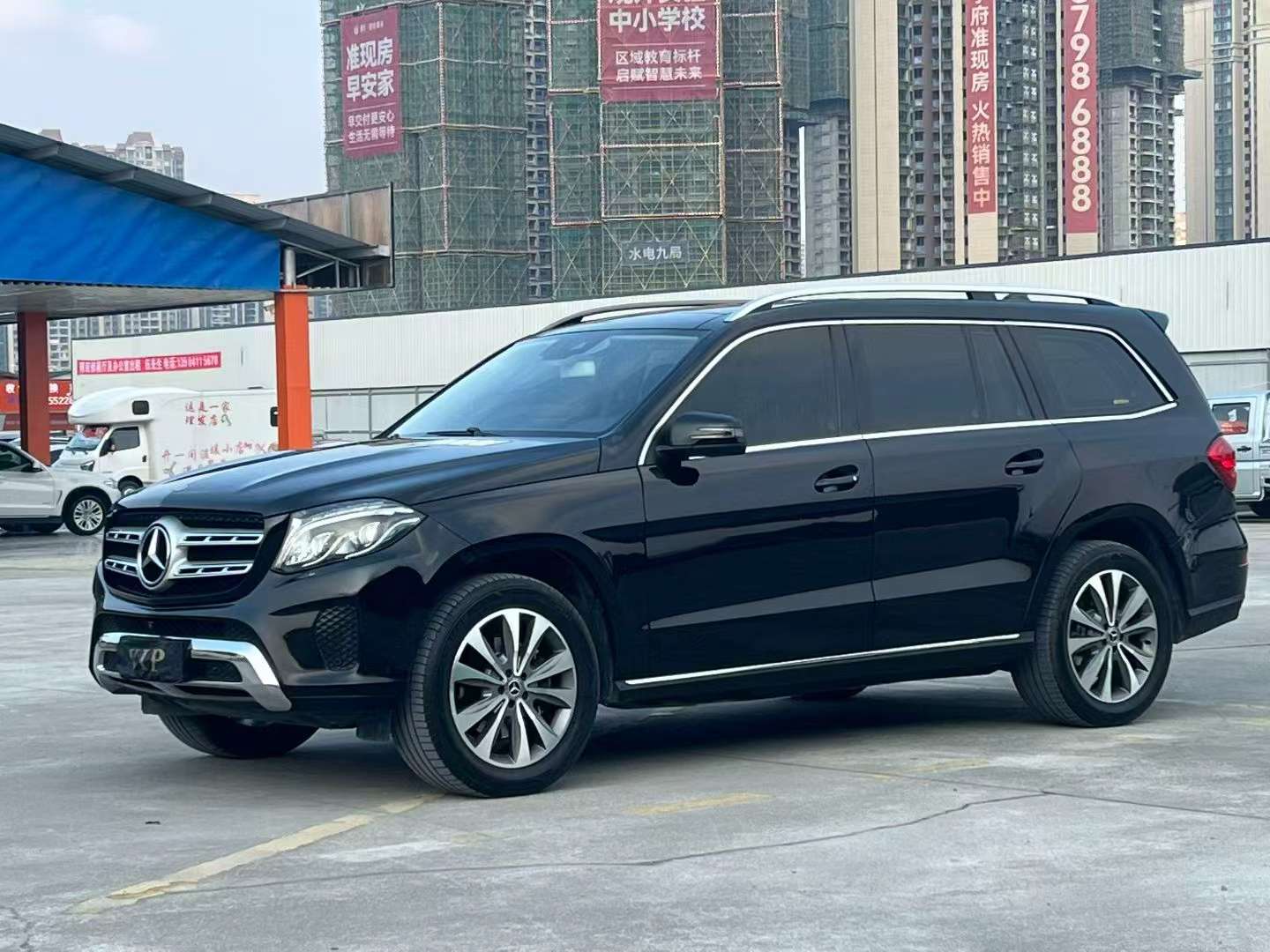 Mercedes-Benz GLS GLS320 7-Seat AWD Full-size SUV