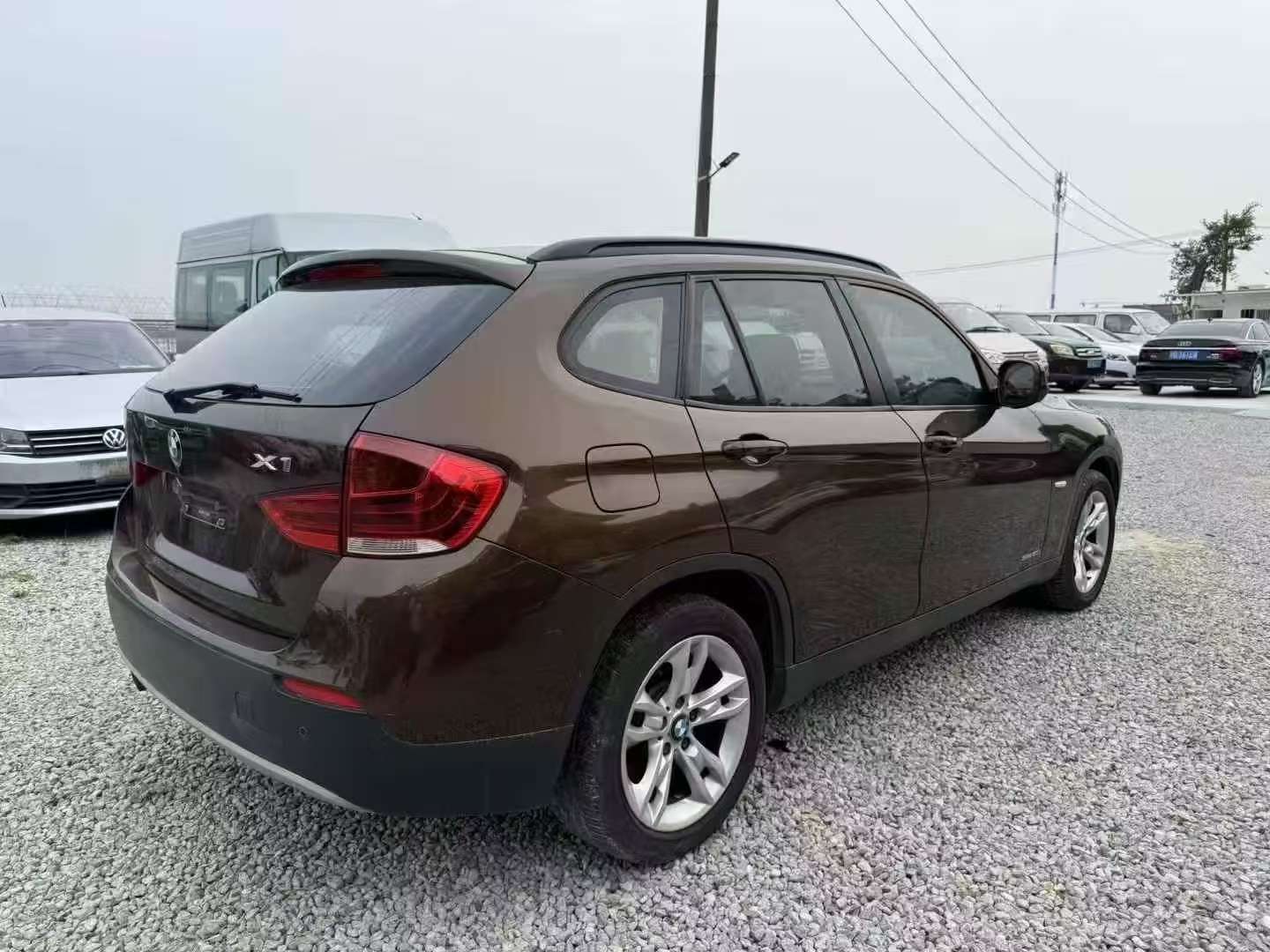 BMW X1 2.0T Panoramic Sunroof Leading Edition 7