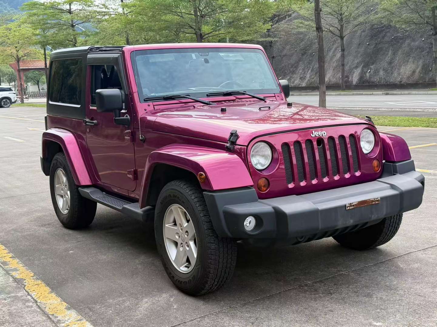 Jeep Wrangler Imported 3.6L 2-Door 4-Seater Sahara