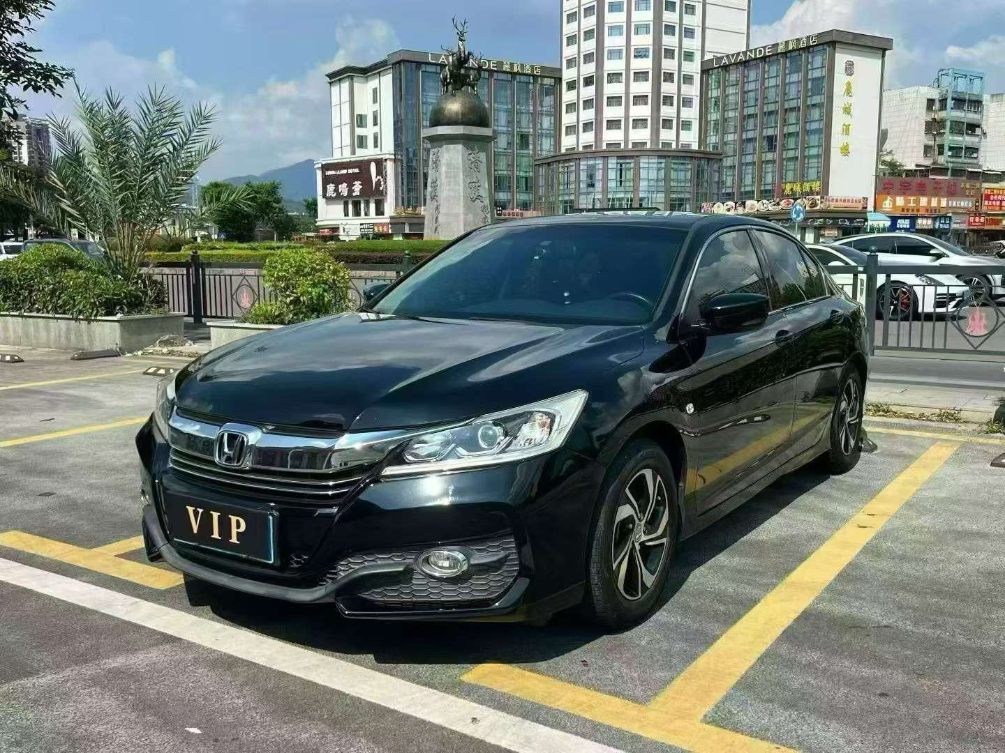 Honda Accord 9.5 Generation 2.0L Elite Edition