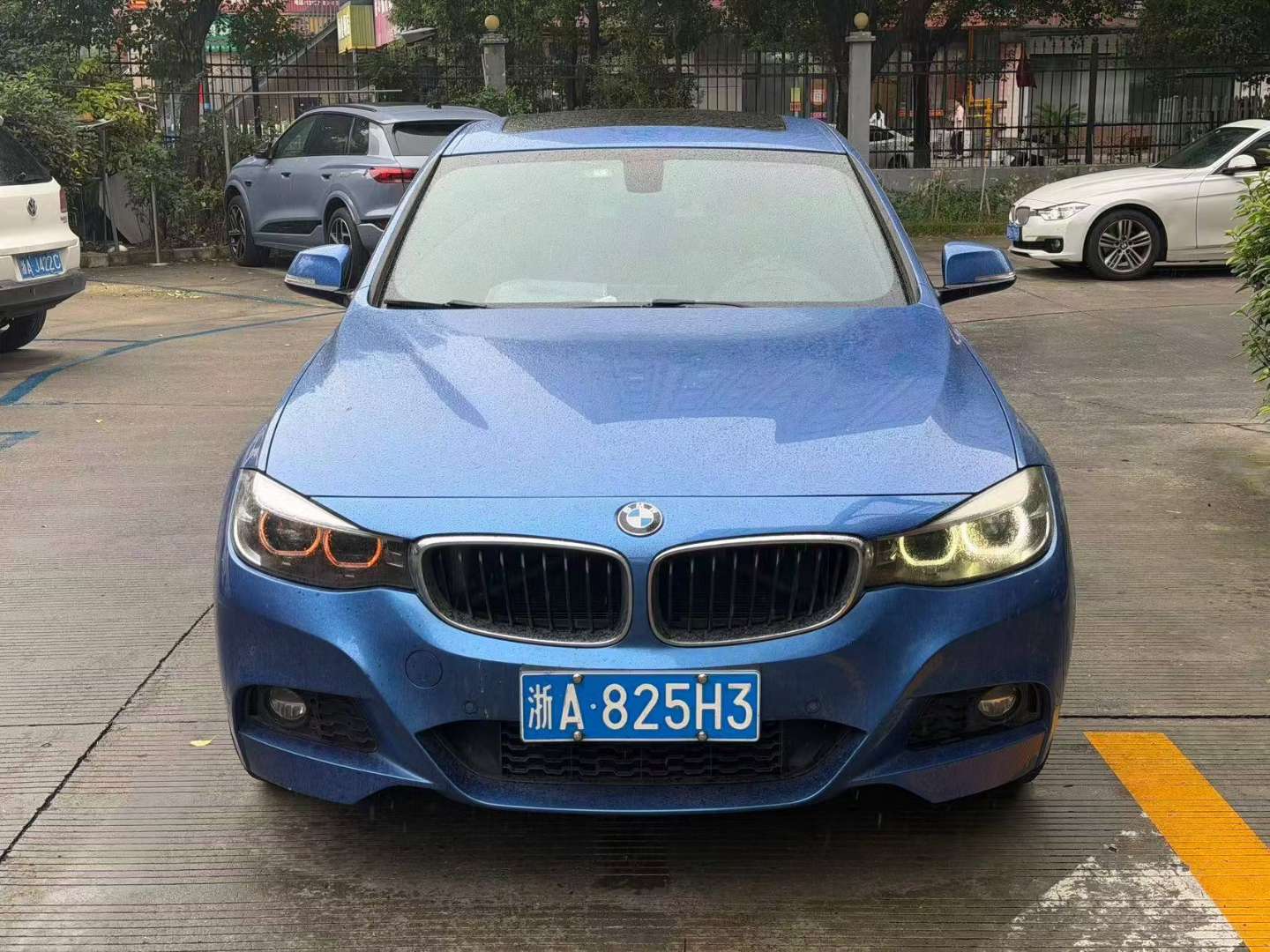 BMW 320i GT 320i GT M Sport Package
