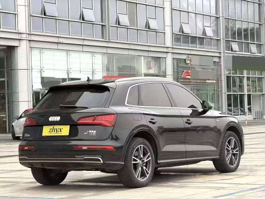 Audi Q5L 2.0T 40 Fashion 3
