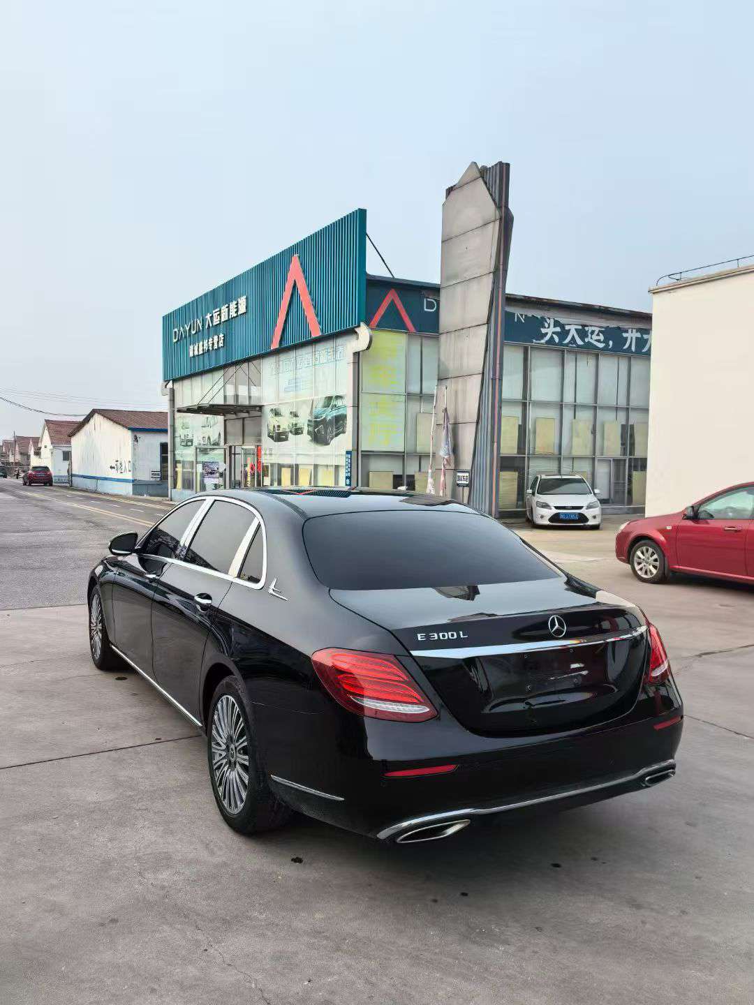 Mercedes-Benz E-Class E200L 2.0T 5