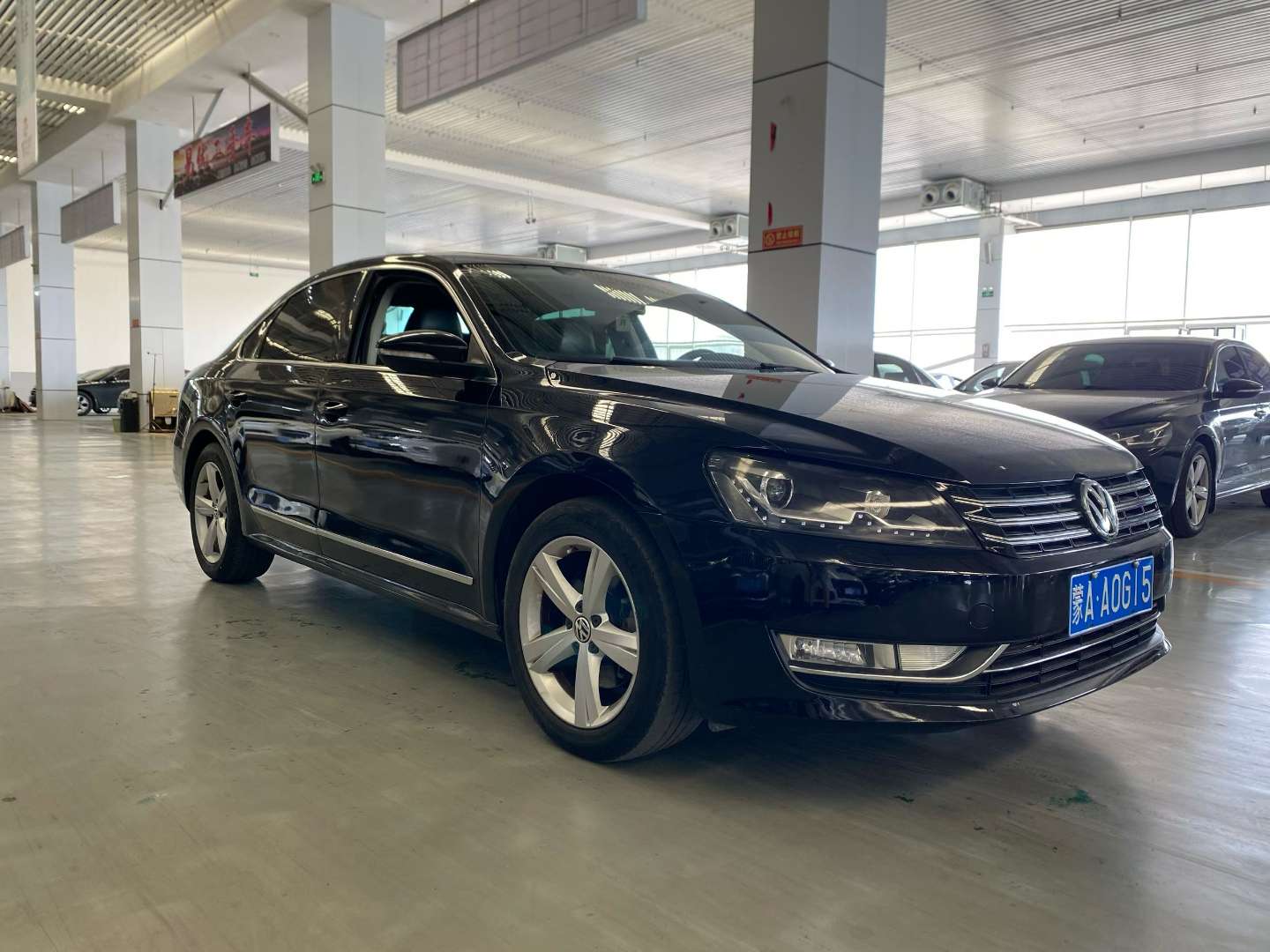 Volkswagen Passat 2