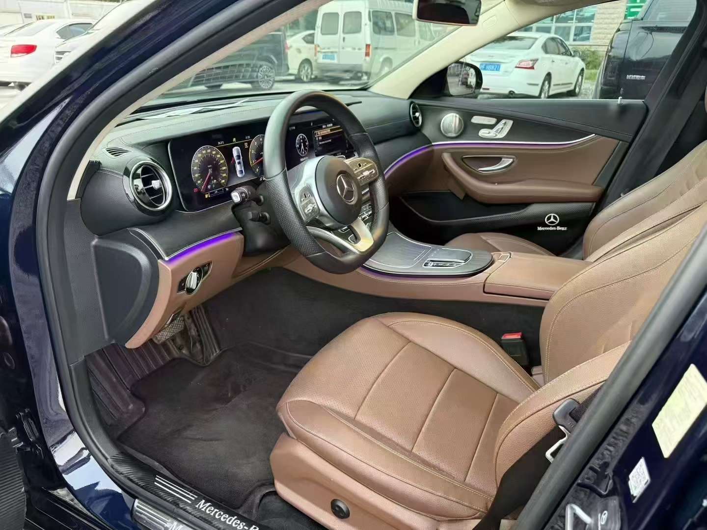 Mercedes-Benz E-Class E300L 7