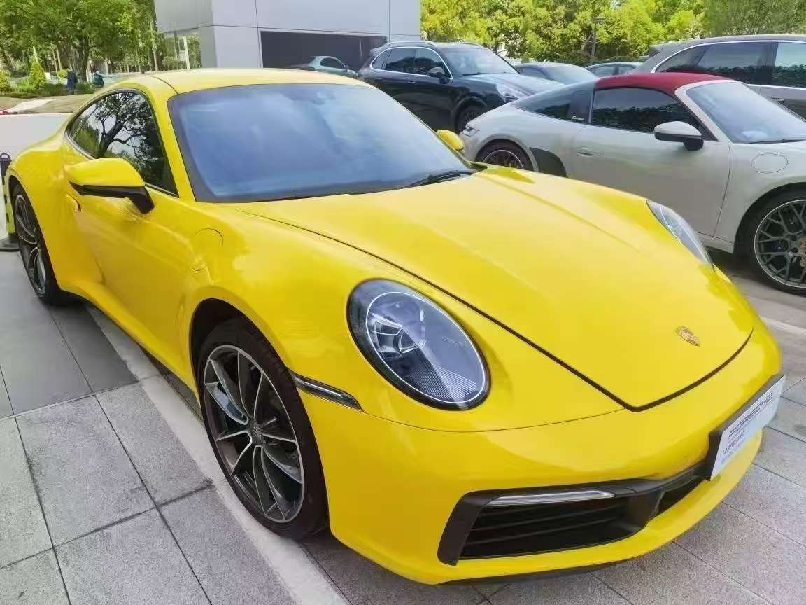 Porsche 911
