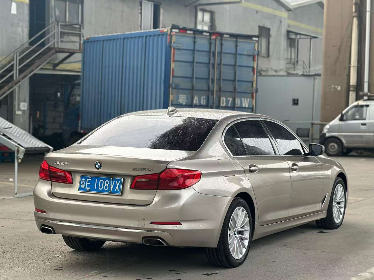 BMW 5 Series 2.0T Luxury Design Package 4