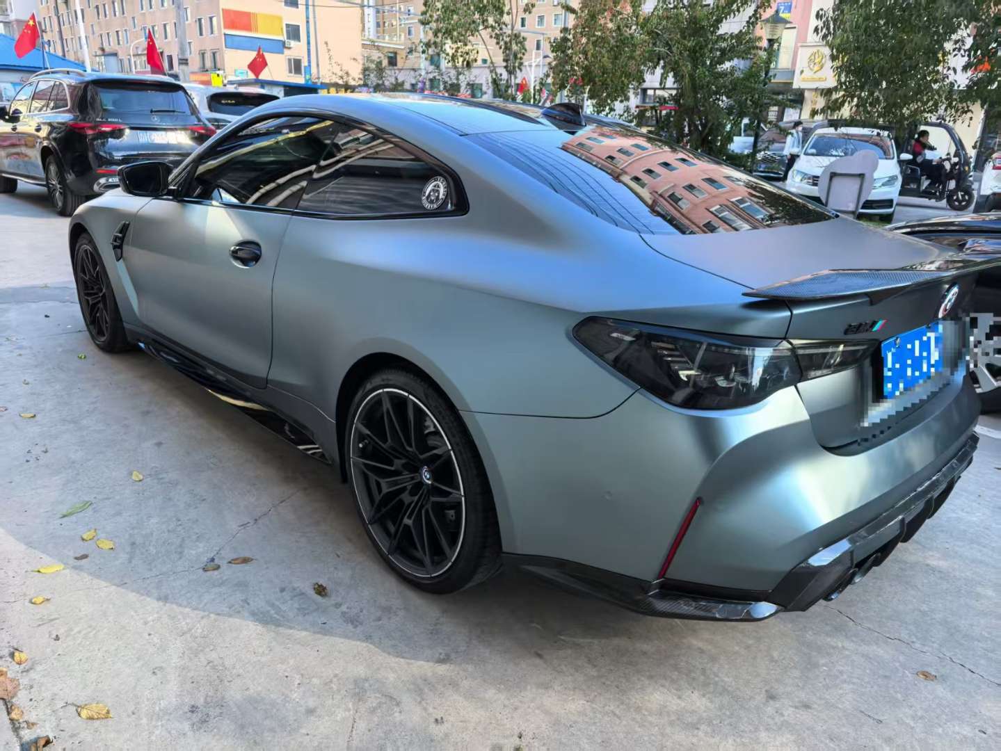 BMW M4 Competition 2