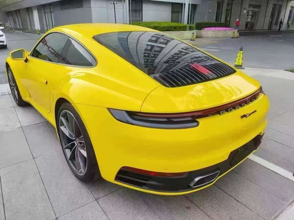 Porsche 911 4