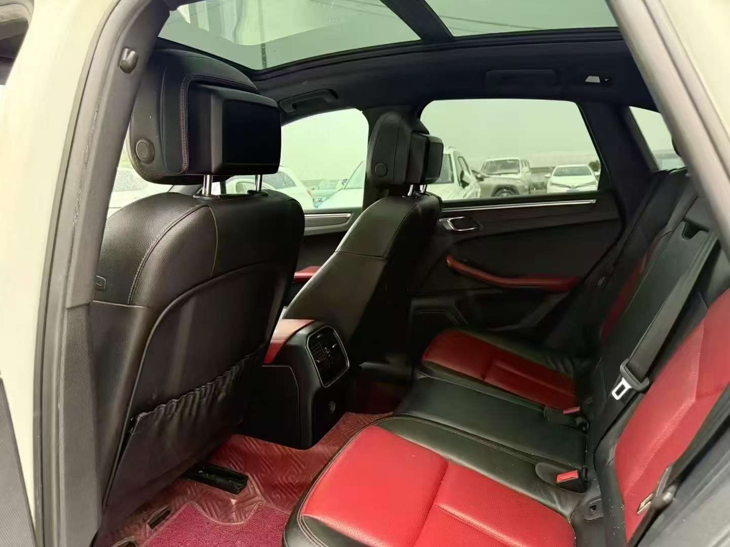 Porsche Macan 2017 2.0T 6