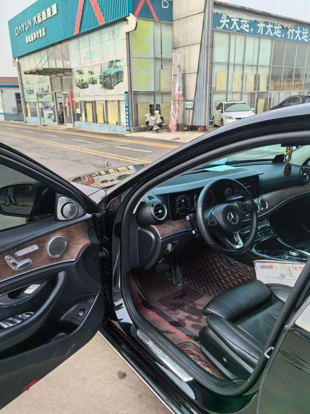 Mercedes-Benz E-Class E200L 2.0T 6
