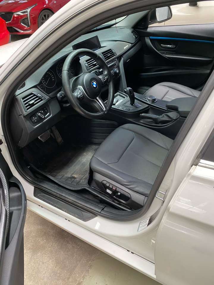 BMW 3 Series 2015 320 High Trim 6