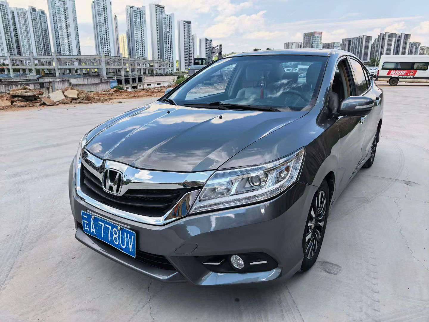 Honda Crider 3