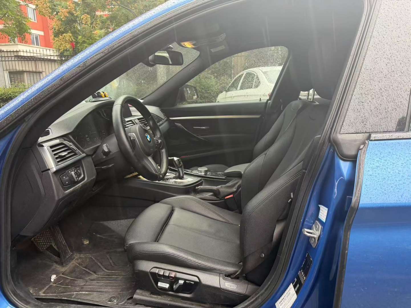 BMW 320i GT 320i GT M Sport Package 8