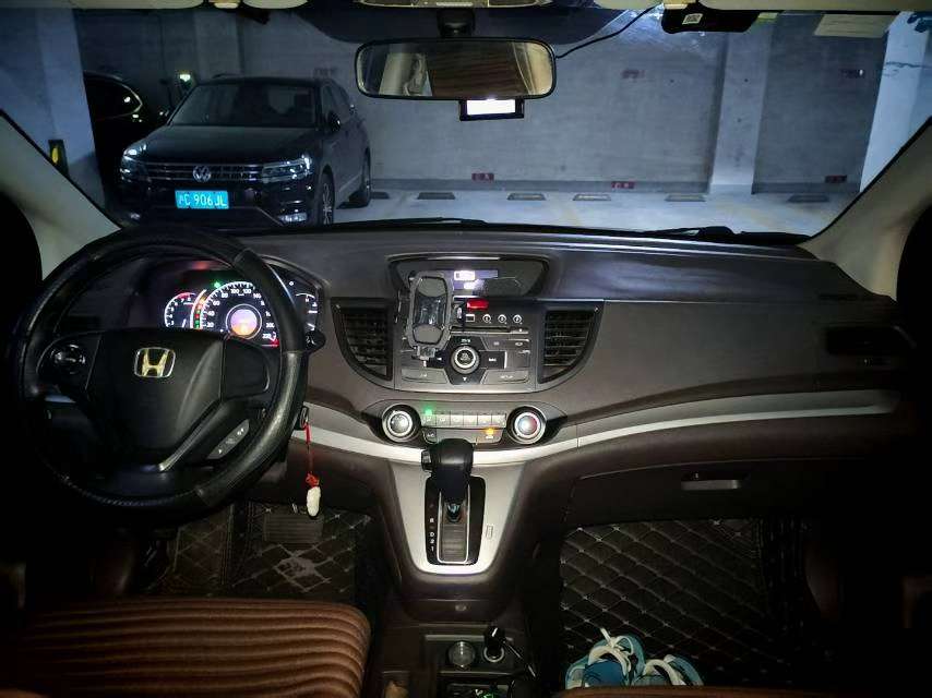 Honda CR-V 2.0L Automatic No Sunroof 5