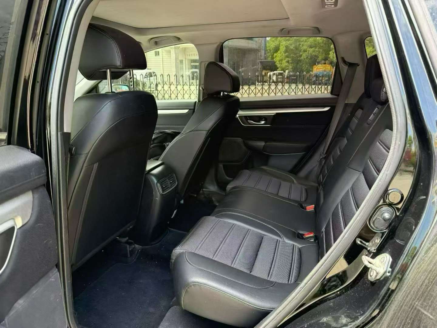 Honda CR-V 1.5T Automatic Urban Edition 5