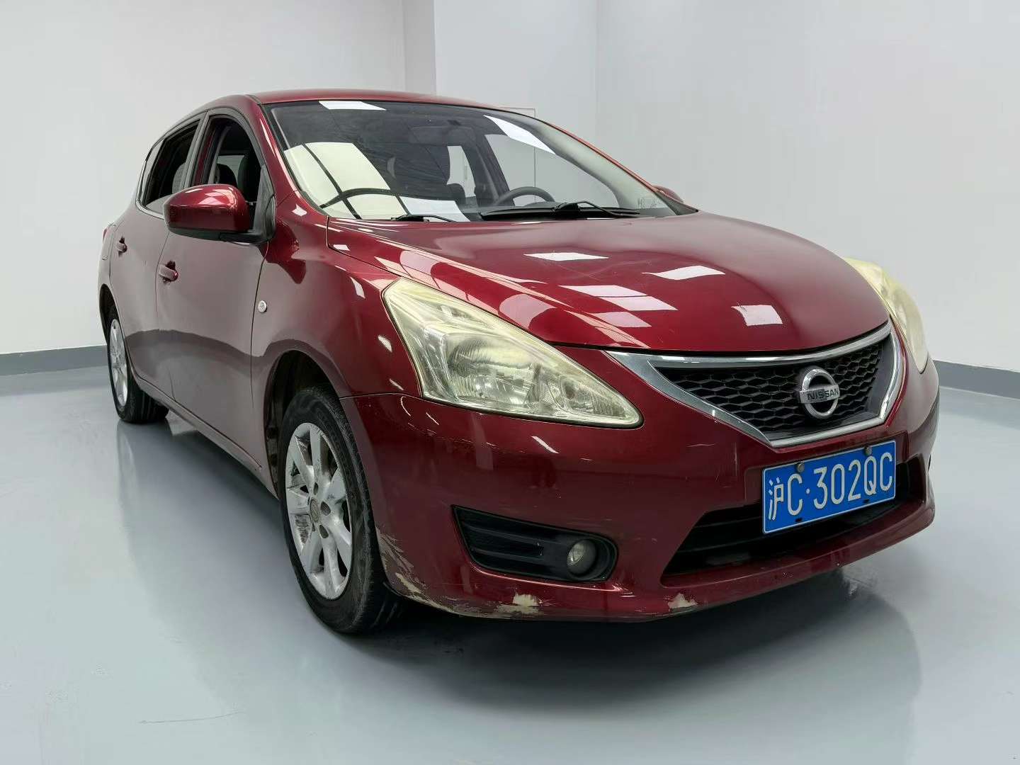 Nissan Tiida 1.6 XE 3