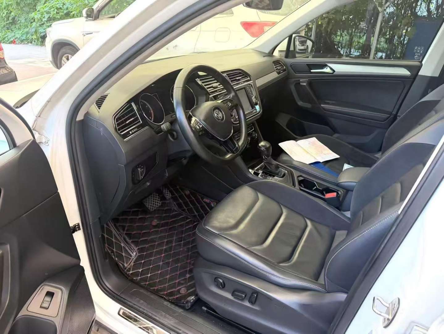 Volkswagen Tiguan L 2017 2.0T AWD 380 Flagship Edition 4