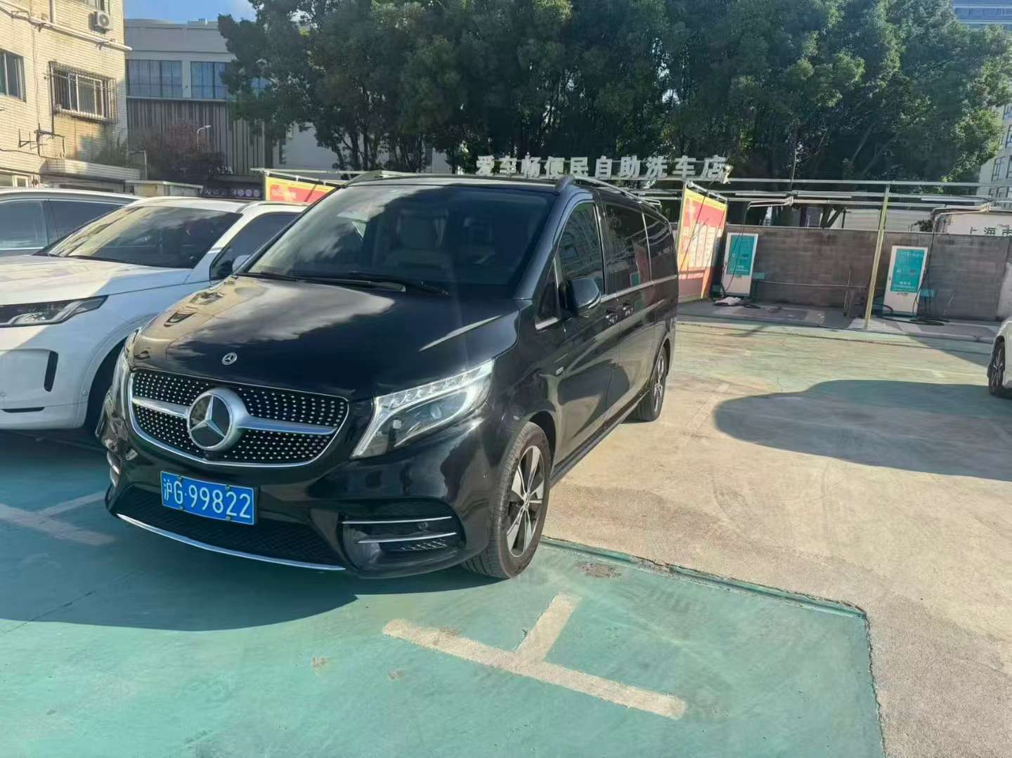 Mercedes-Benz V260L Prestige Long Wheelbase