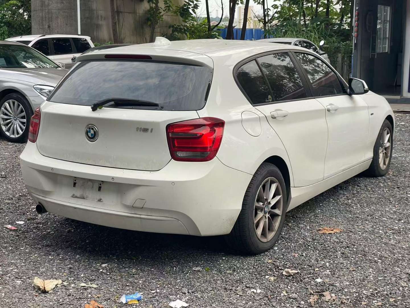 BMW 1 Series 1.6T Urban 3