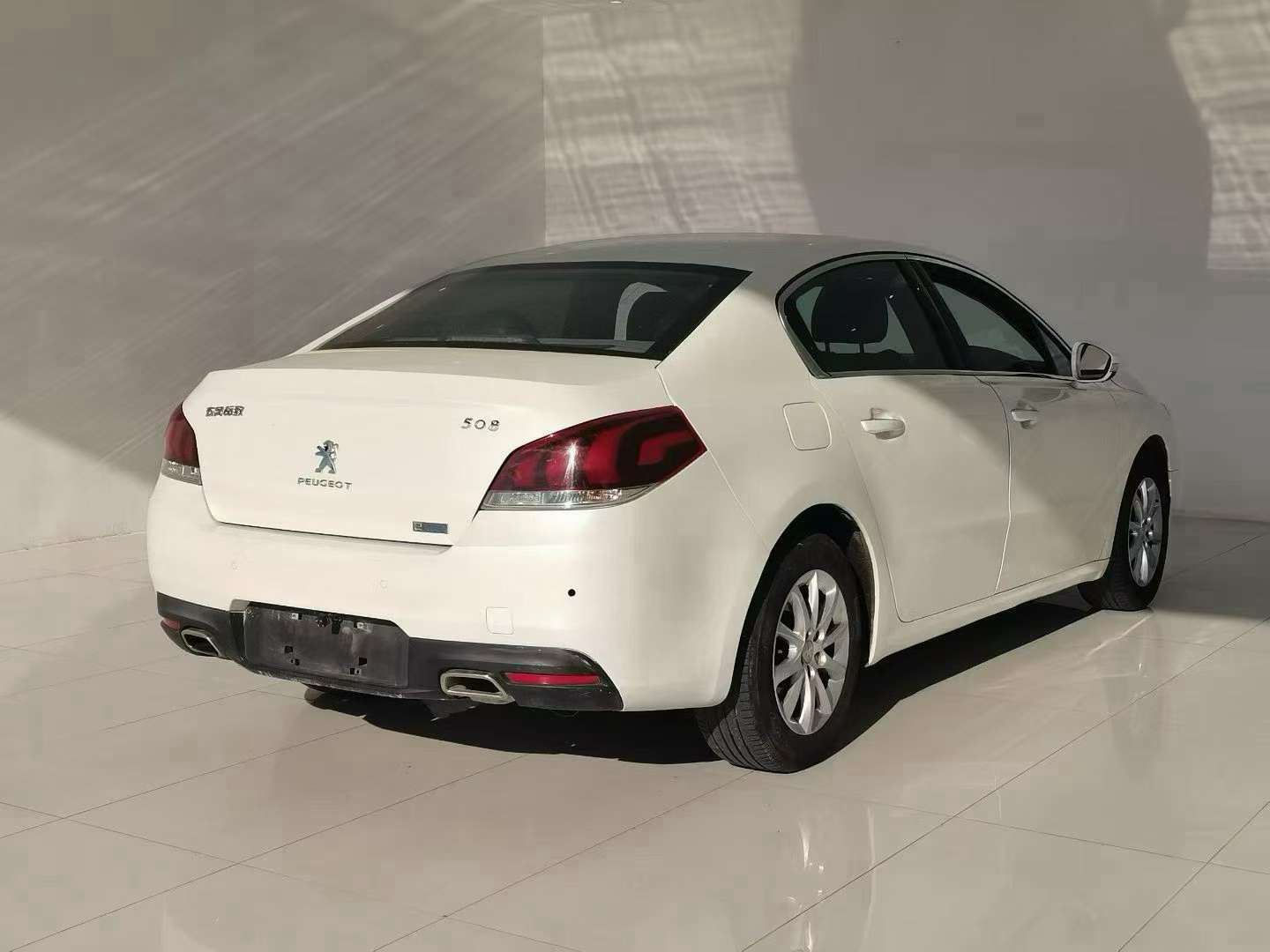 Peugeot 508 9