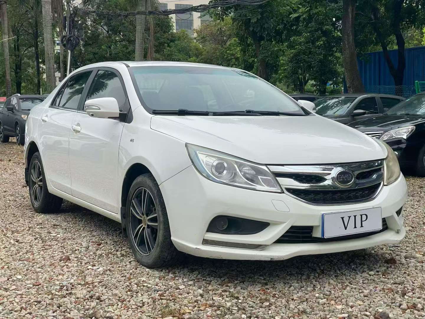 BYD Speed 2015 Automatic