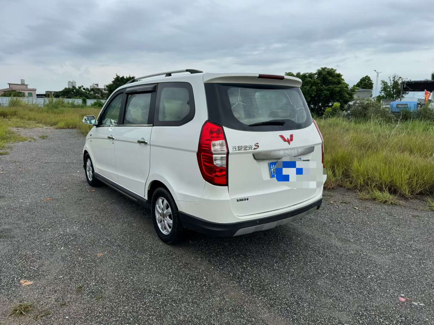 Wuling Hongguang S 7
