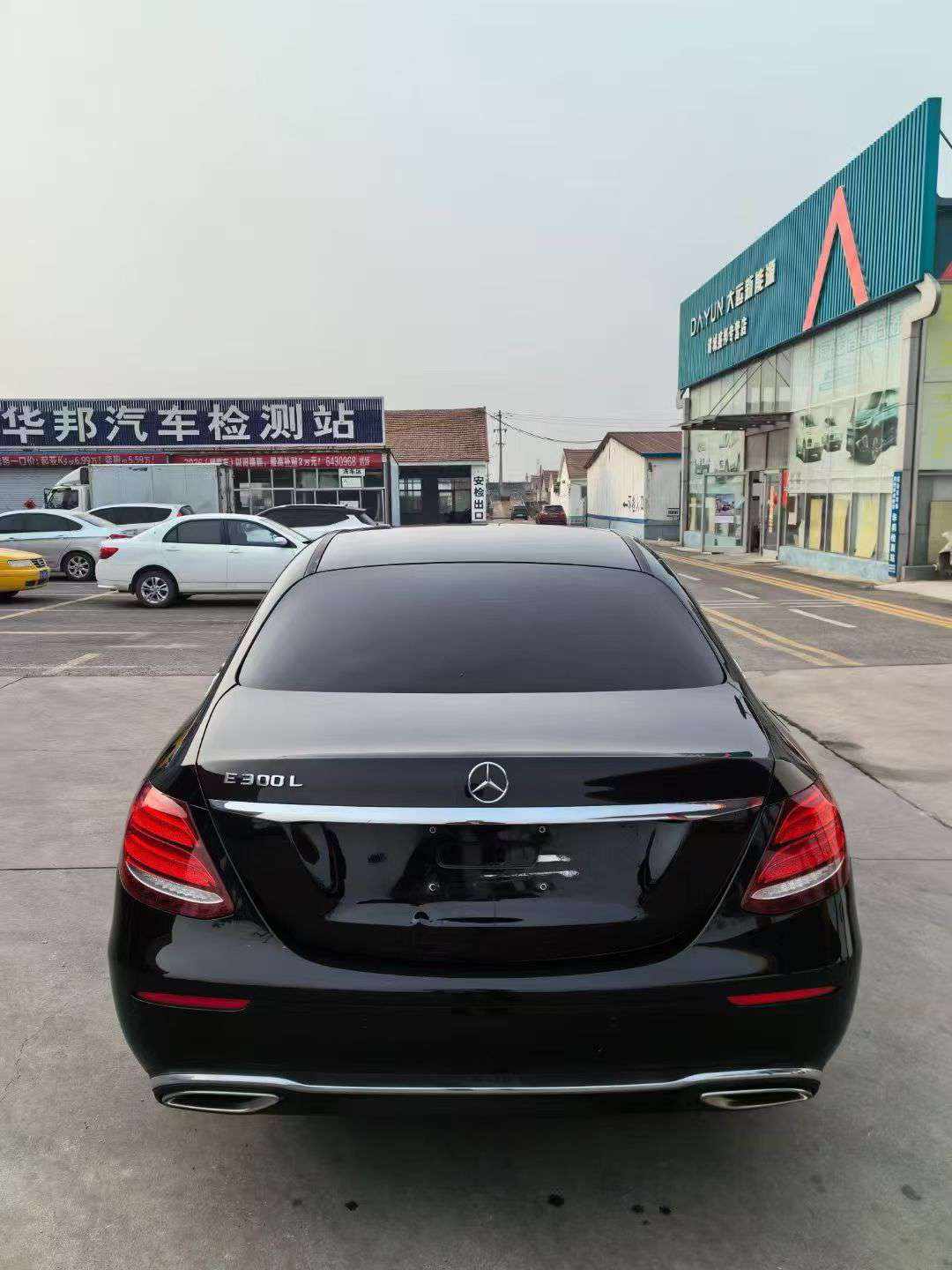 Mercedes-Benz E-Class E200L 2.0T 3