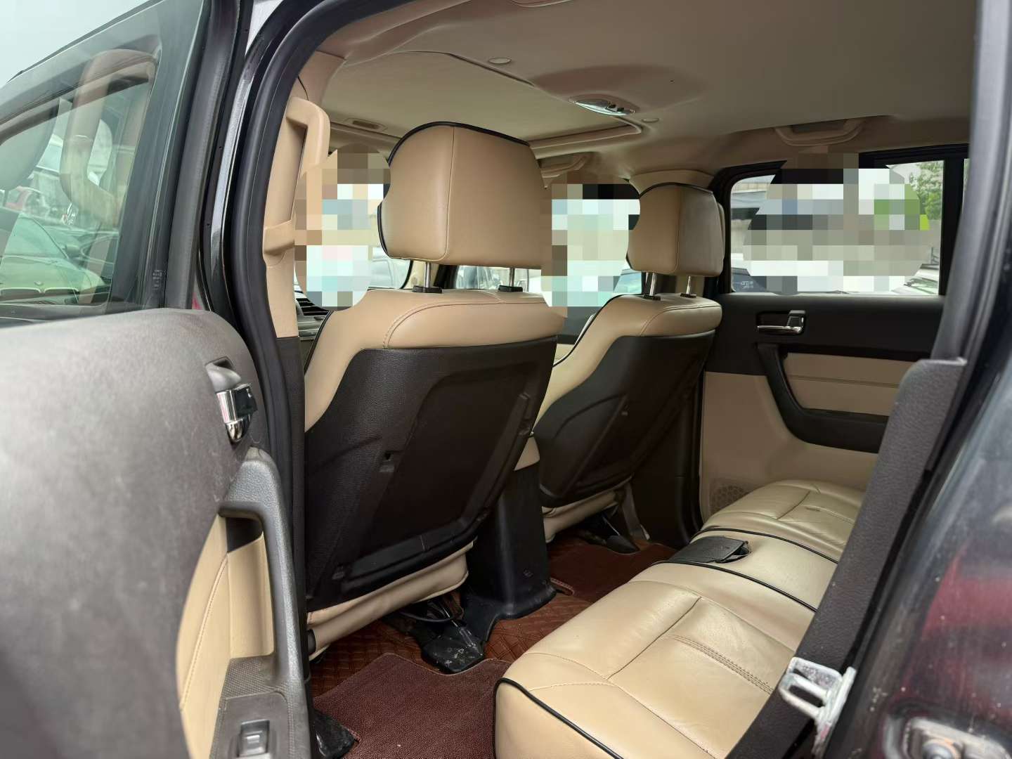 Hummer H3 5