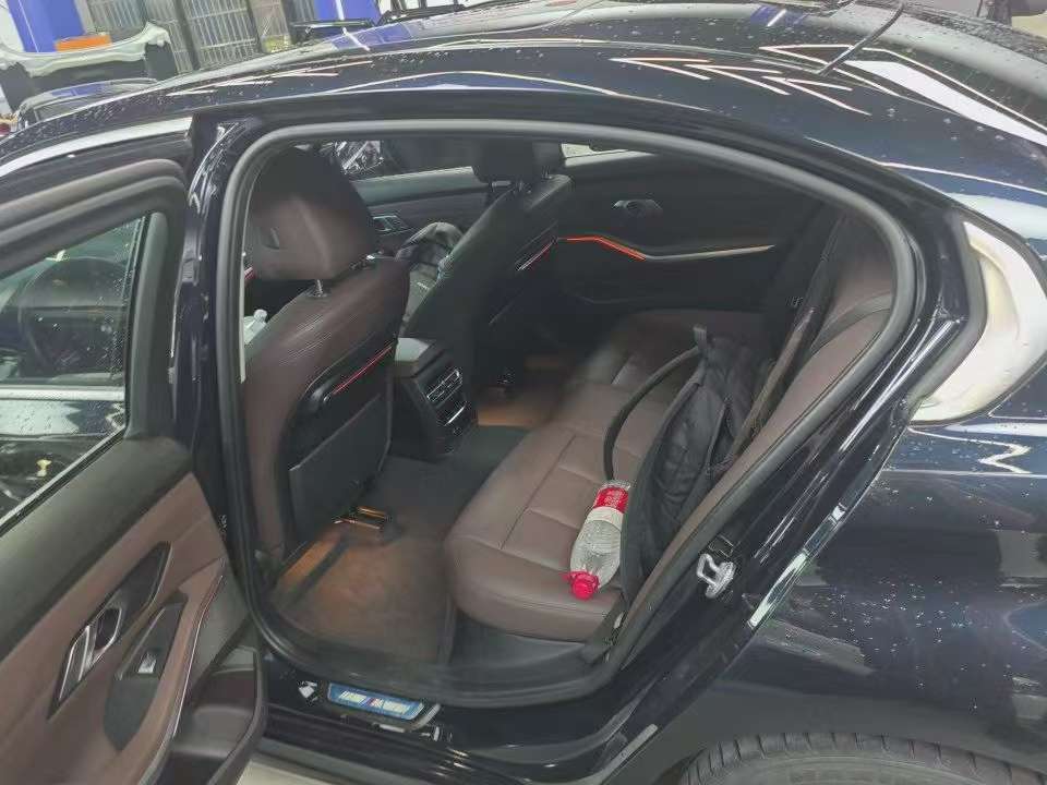 BMW 3 Series 2020 325Li M Sport Package 5