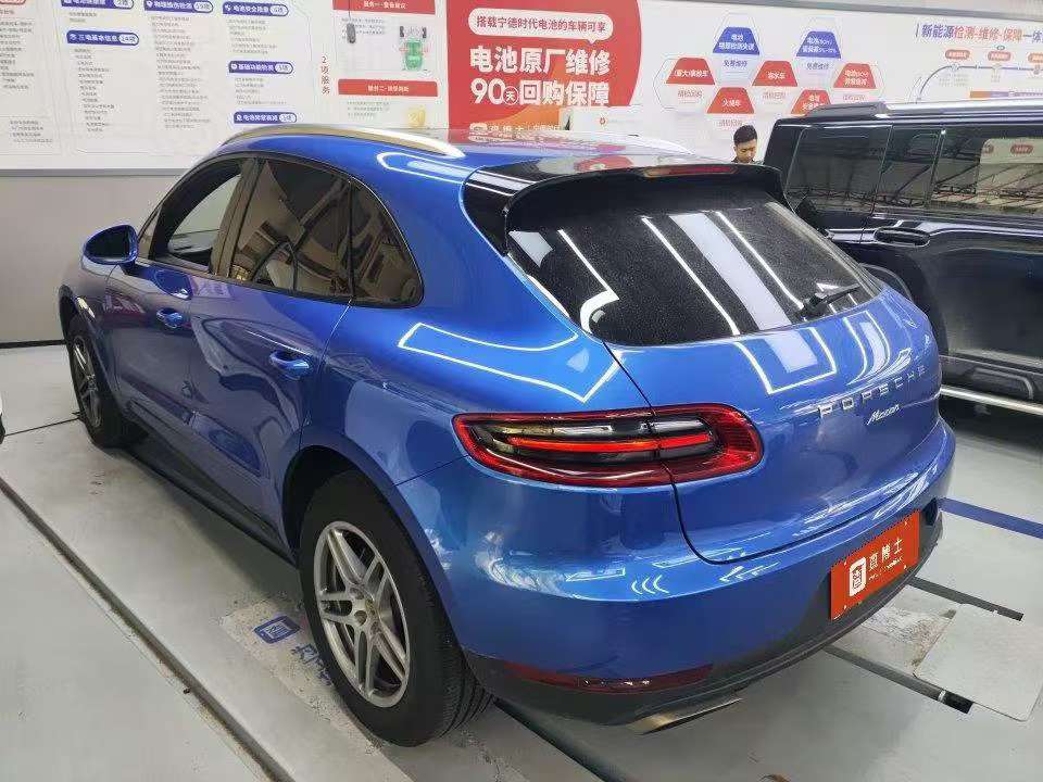 Porsche Macan 2.0T 2