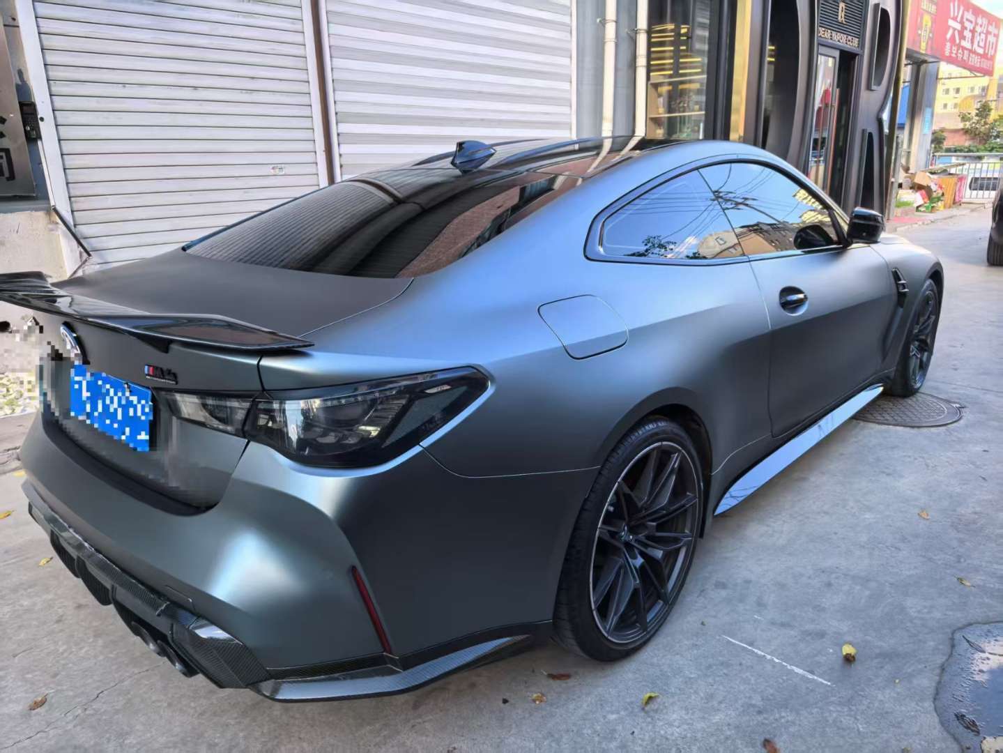 BMW M4 Competition 6