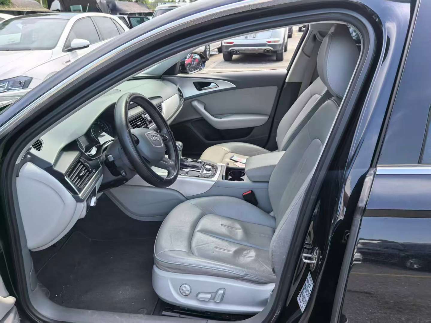 Audi A6 2.5 High Spec 2