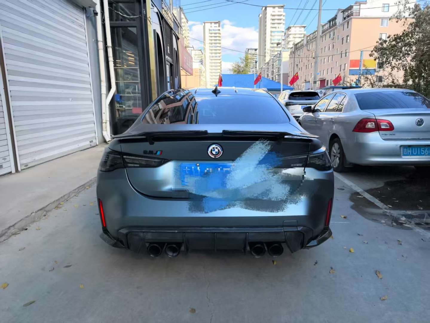 BMW M4 Competition 4