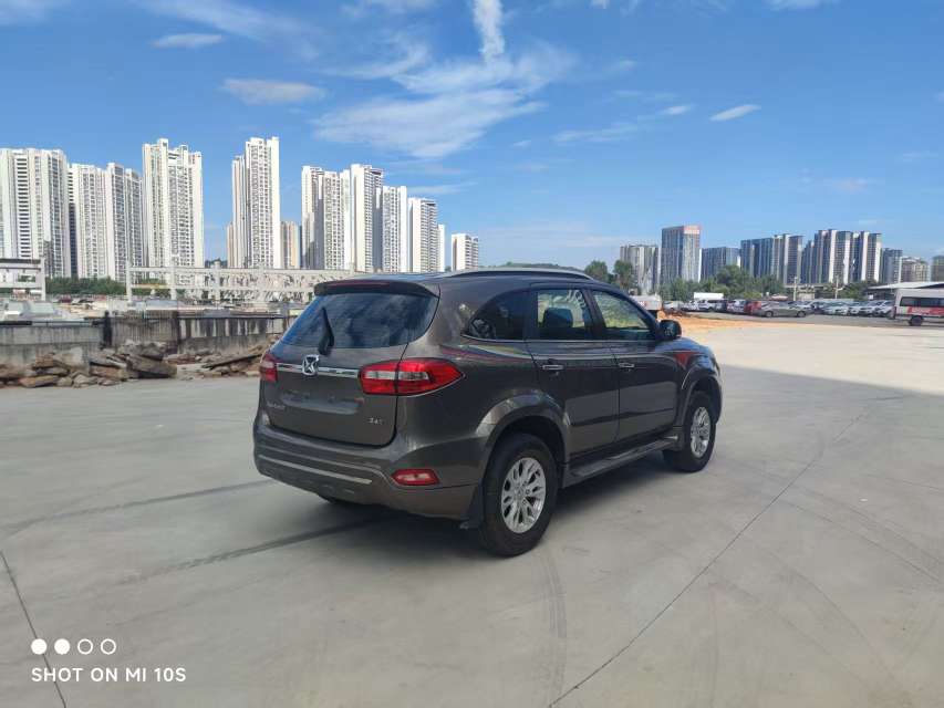 JMC Yusheng S350 2.4T Diesel Manual 2WD 5-Seater 7