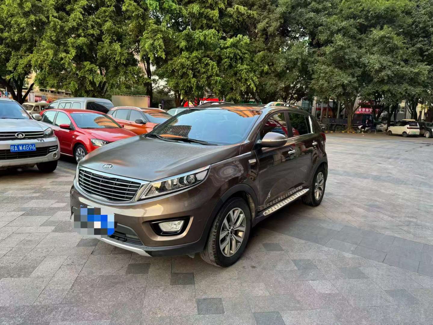 Kia Sportage 2.0L Automatic FWD GLS 2