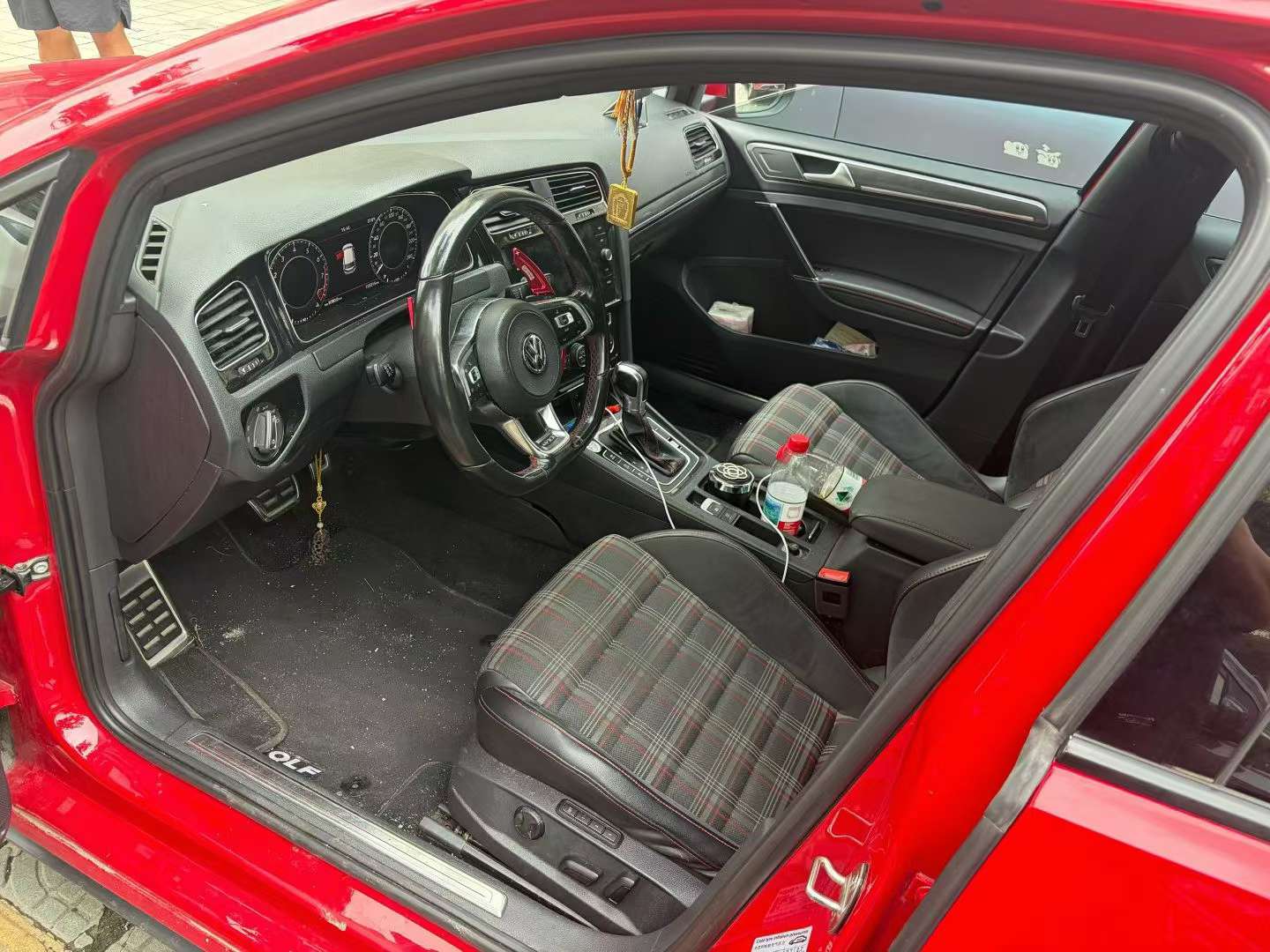 Volkswagen Golf 2019 2.0 Automatic Sunroof 2