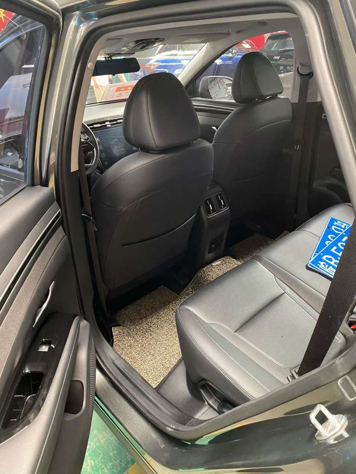 Hyundai Tucson L 1.5T DCT LUX Premium Edition 7