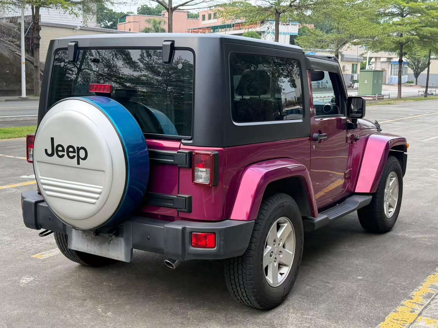 Jeep Wrangler Imported 3.6L 2-Door 4-Seater Sahara 4