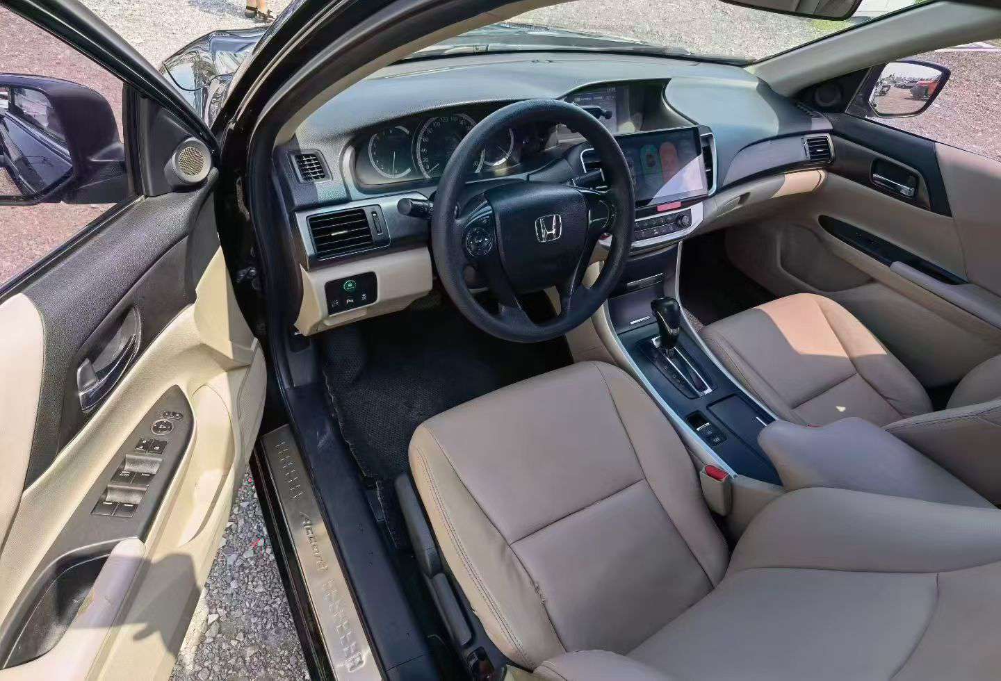 Honda Accord 2.0L Automatic 3