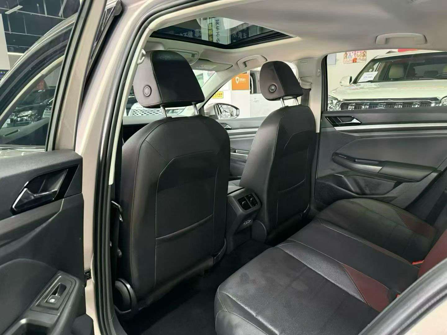 Volkswagen Bora 1.5L Automatic 7