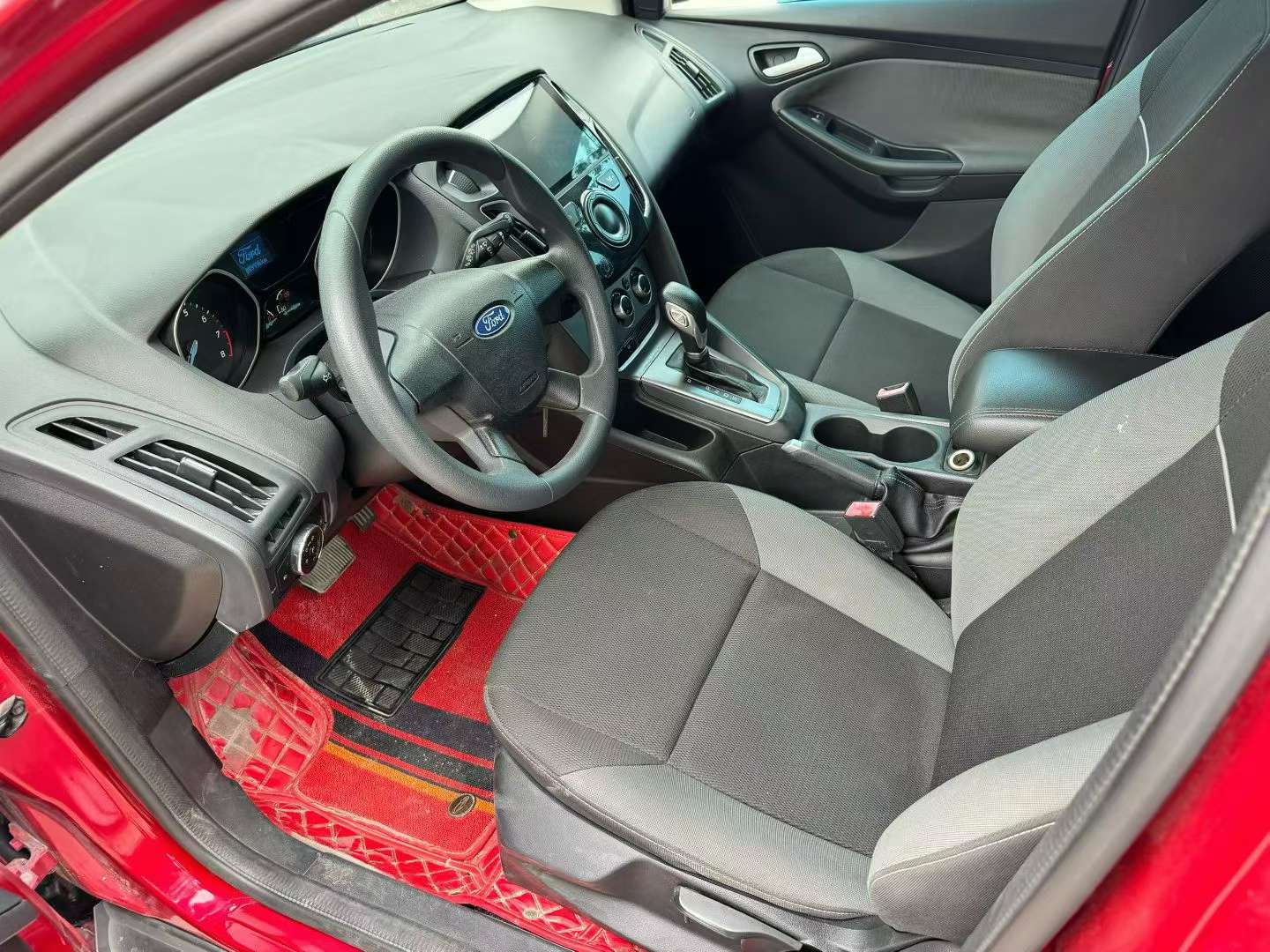 Ford Focus Focus 1.6L Automatic 4