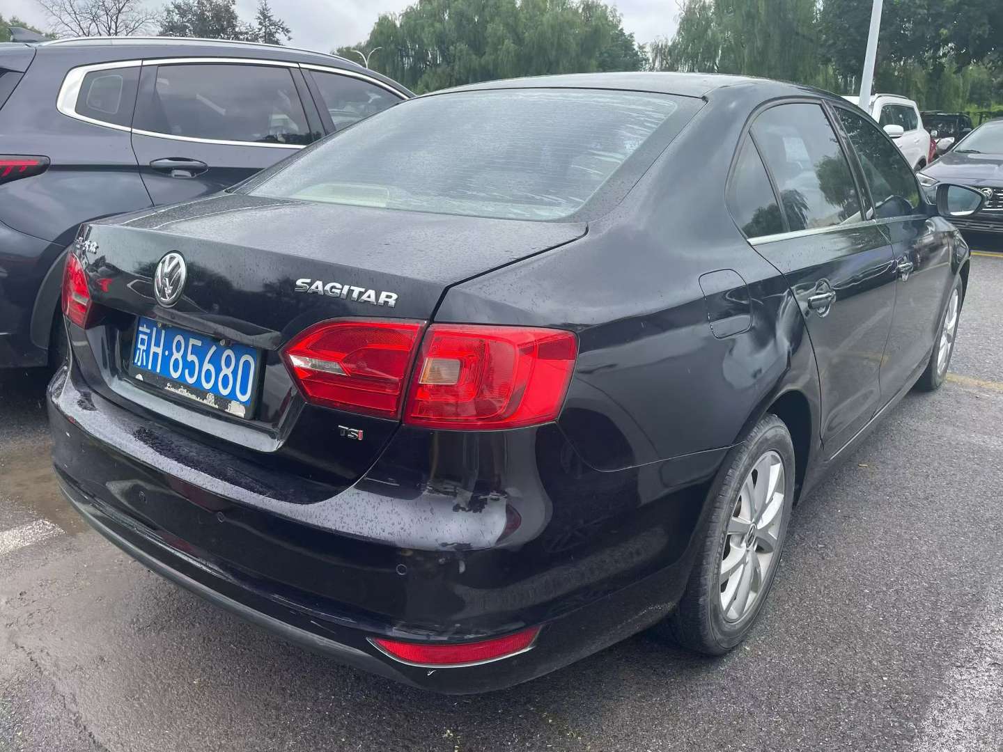 Volkswagen Sagitar 4
